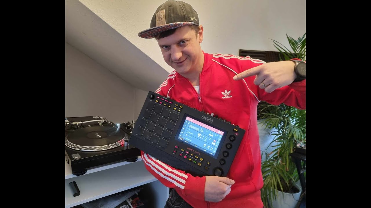 Weekly Beat #56: FIRST TIME Working With a Drum Break on Akai MPC Live II