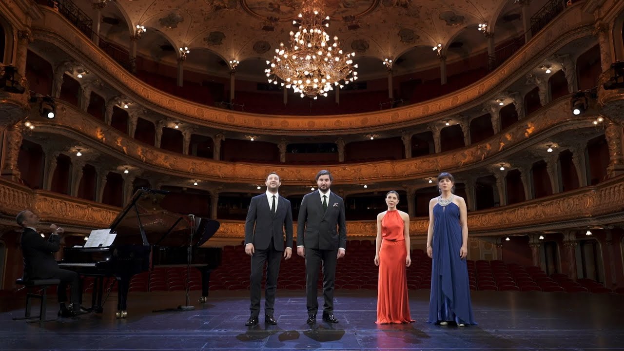 Frohe Weihnachten aus dem Opernhaus Zürich