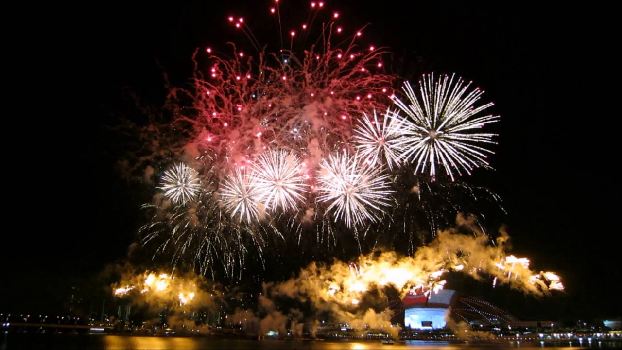 SG NDP2016: Fireworks - National Anthem segment