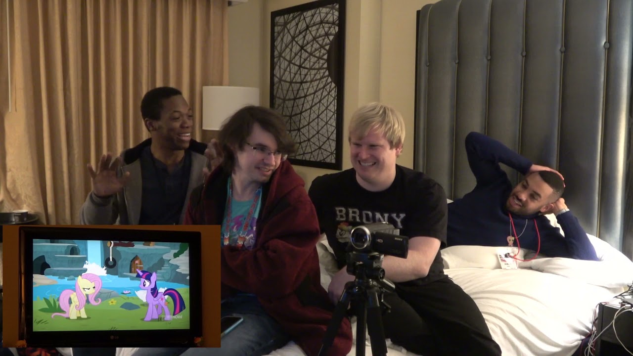 Bronies React [LIVE REACTION]: MLP:FiM Friendship is Forever