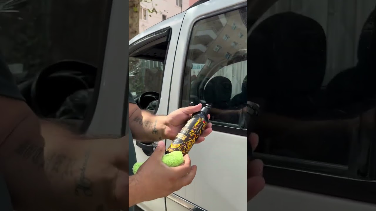 Kullanılan &uuml;r&uuml;nler   EE CUSTOM CAR &Ccedil;İZİK VE HOLOGRAM GİDERİCİ EE CUSTOM CAR SENTETİK WAX #automobile