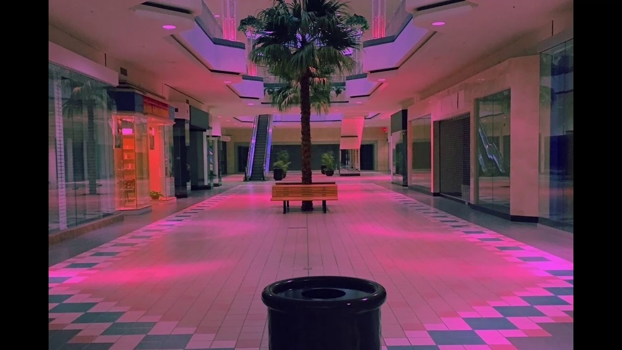 Ghost-Dance Macabre (Nocturnal Version) (playing in an empty shopping centre)