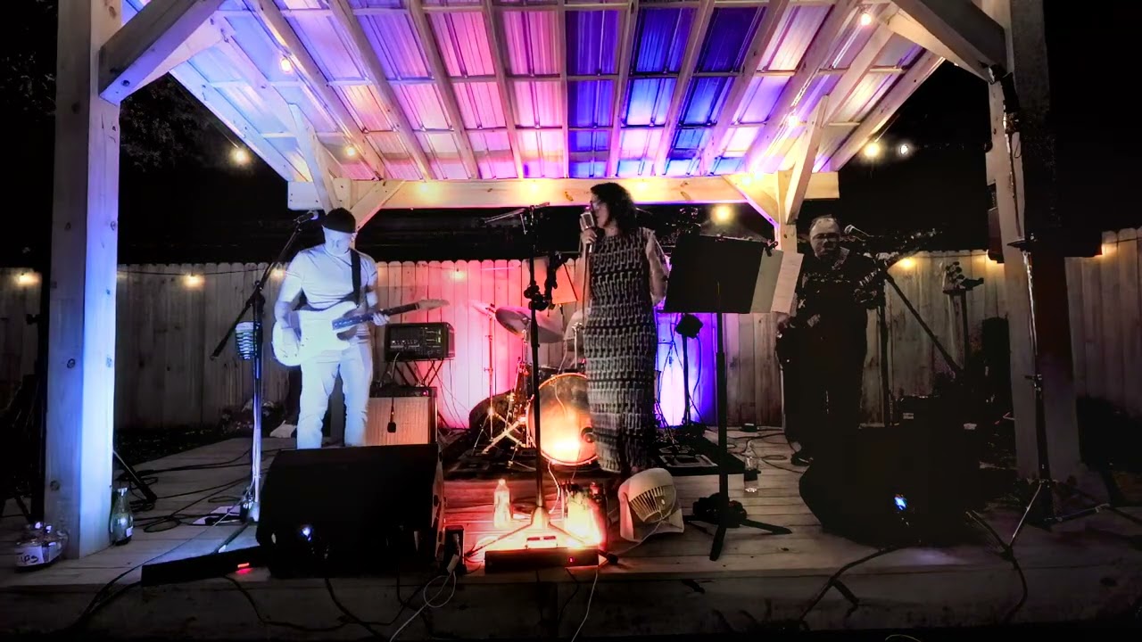 Some Kind of Wonderful – Soultron (Live)
