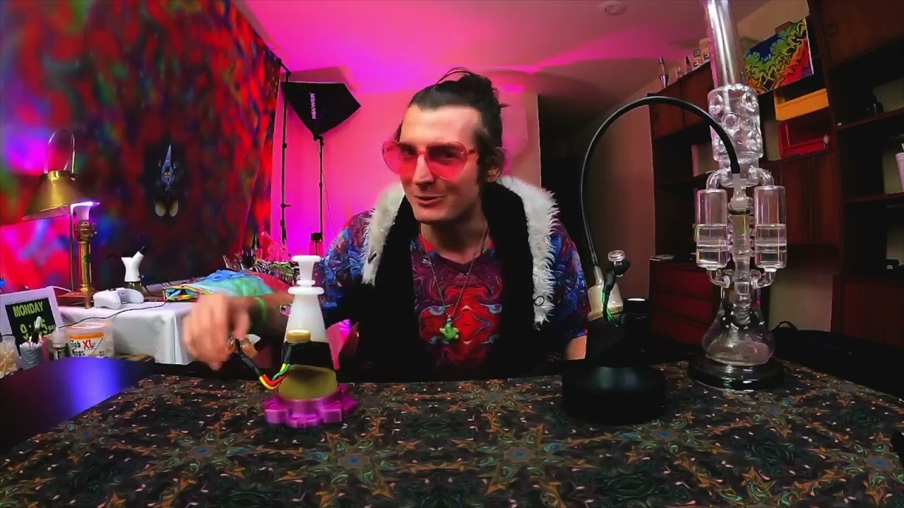 CCV Code &ldquo;GLASS30&rdquo; 30% Off All Puffco Glass Attachments + Paulson Piece Mystery Candles!