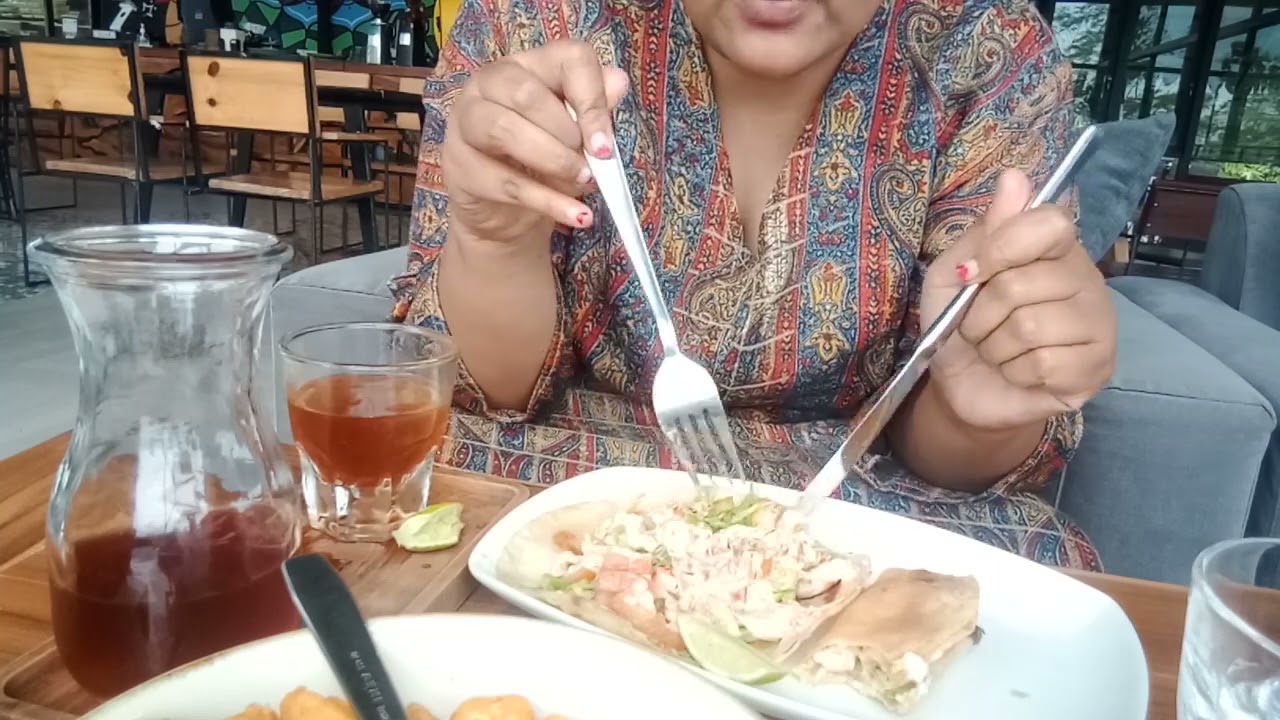 mkn siang bersama bidan eva. bidan andalan kita