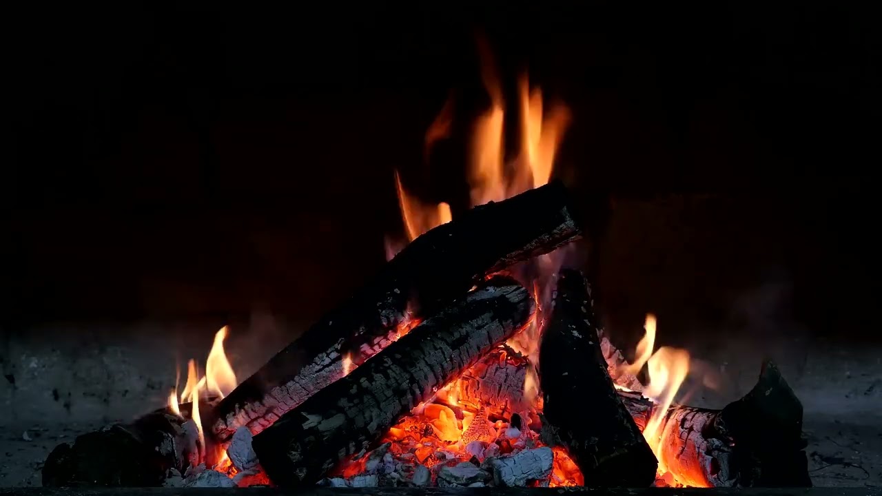 Campfire Sounds & Soft Crackling, Fireplace to Relax, Study & Sleep