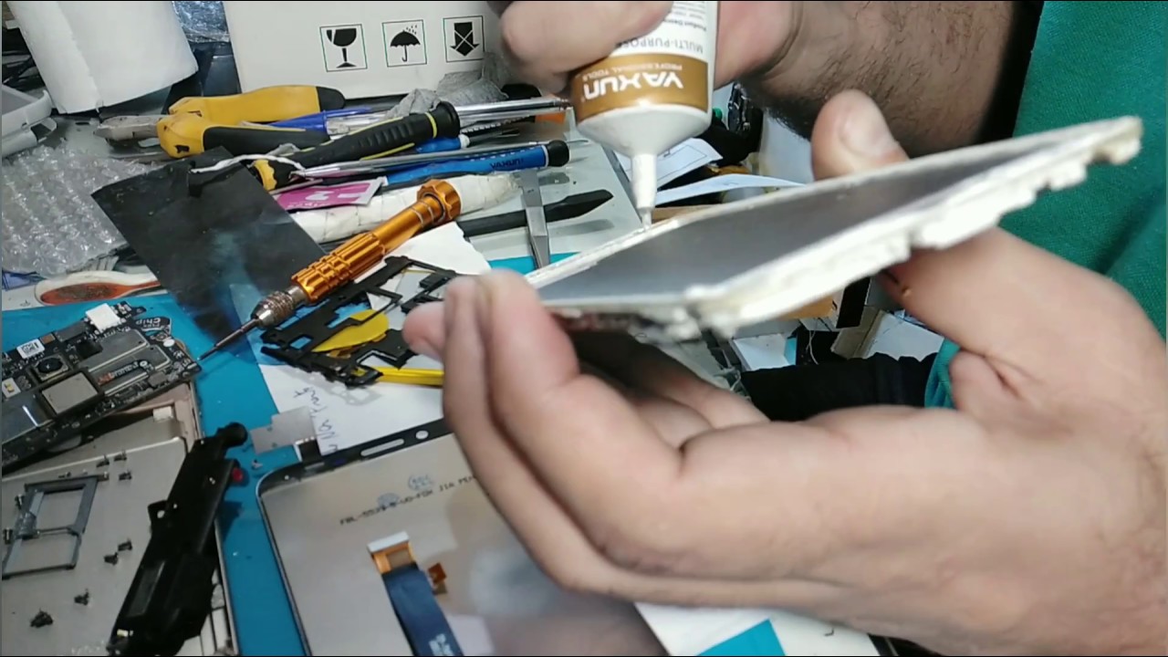 Trocando a tela do ZenFone 3 Max ZC553KL, bateria e conector de carga.