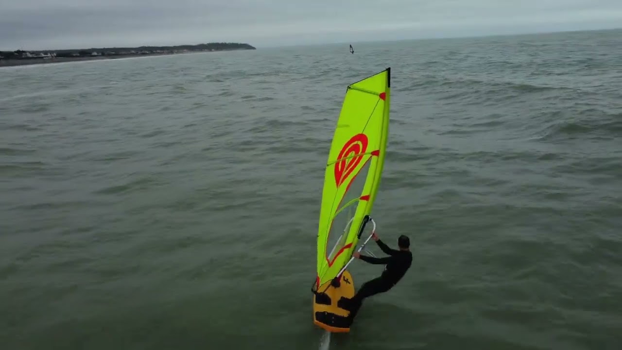 Spot de Kairon r&eacute;gion de Granville en windfoil janvier 20222