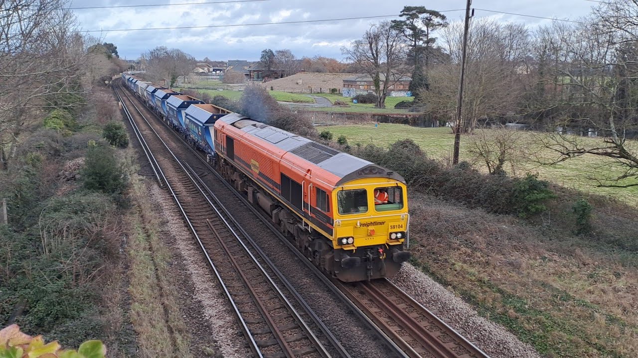 Afternoon Trains At Mill Lane Bridge, Bedhampton. 09-01-2026. 