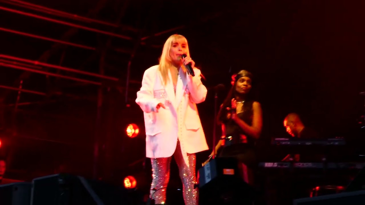 Paloma faith Lincoln Castle 22/6/24; Upside down