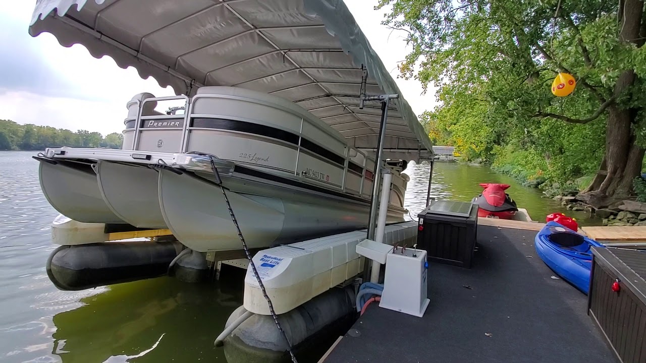 Hydrohoist Floating Boat Lift With Power Canopy Launching Boat