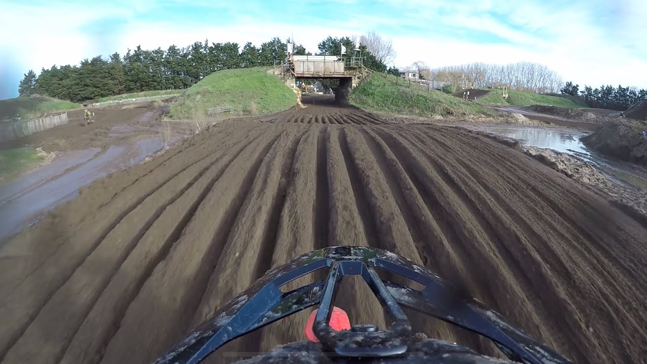 Cheesy’s tube. New Year’s Day ride at Mildenhall motocross track uk 🇬🇧 on my 2007 cr 250. Video #2. 