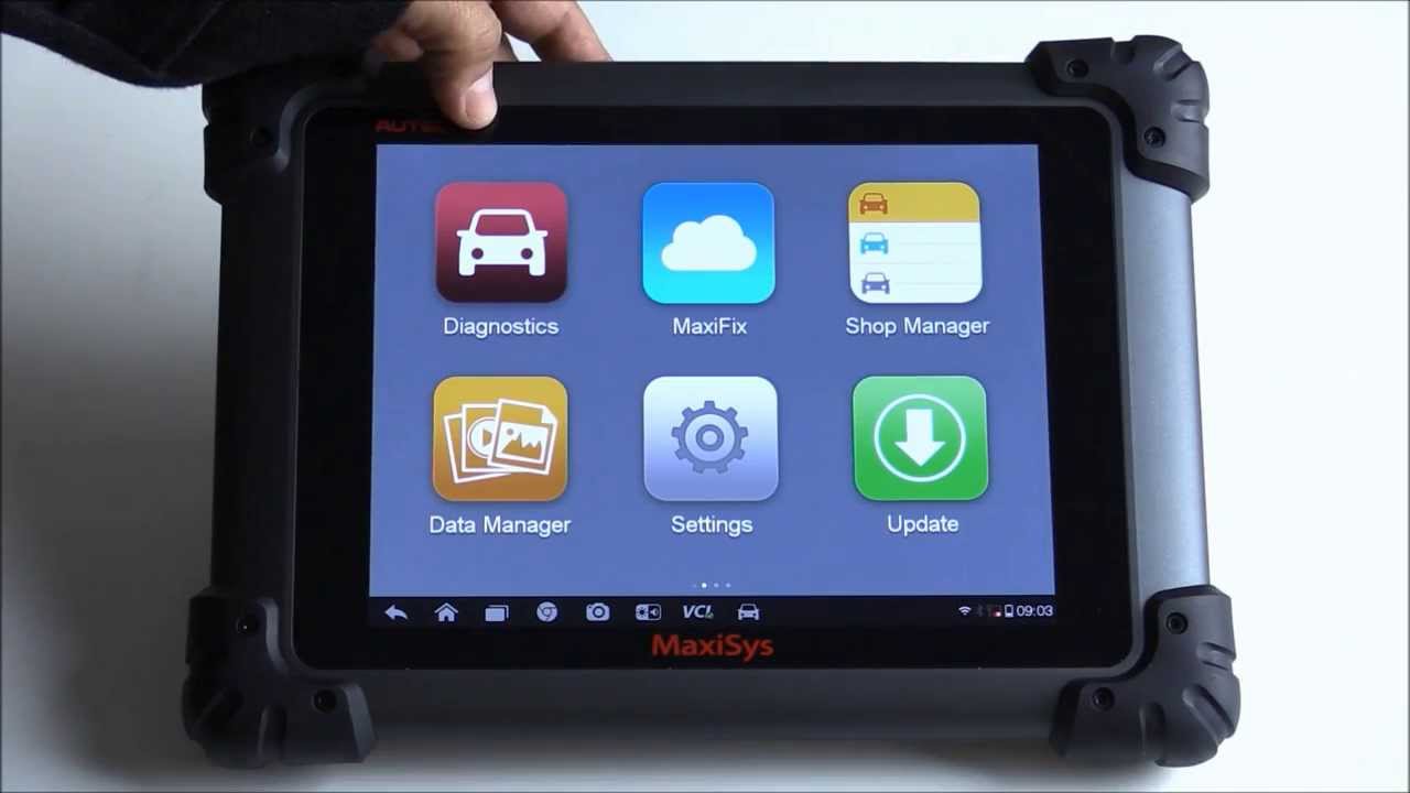 Autel Maxisys MS908 - Turning the unit on for the first time