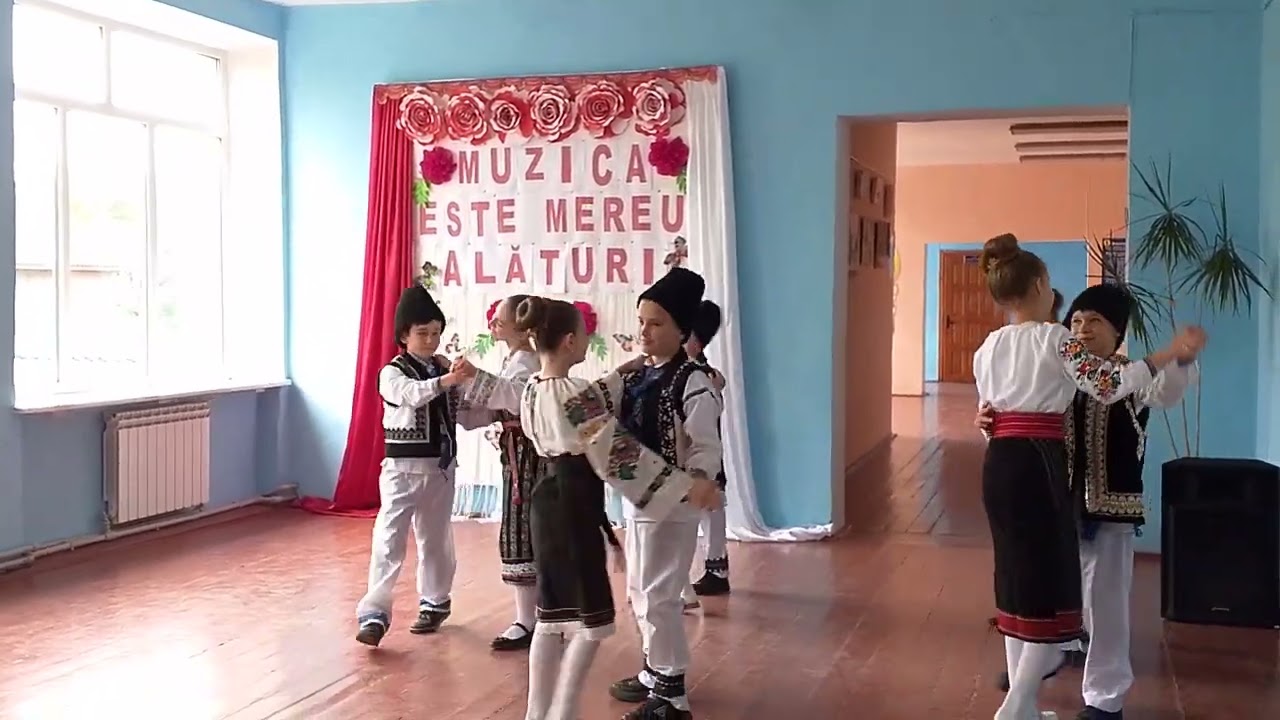 Dans popular (clasa a 3-a, CIE Dimca)