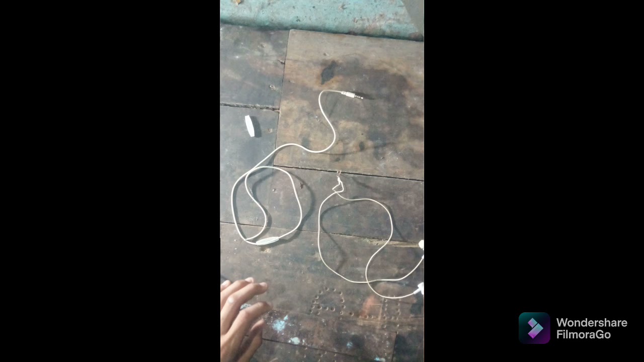how to make a mic at home .this is working .mannu crezy experiment