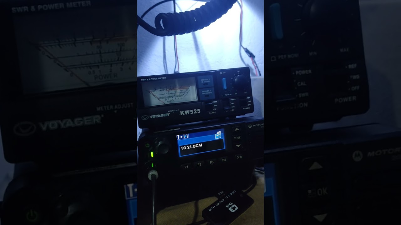 TESTE DE RÁDIO NO MODO DMR  MOTOROLA DGM-8500 E BAOFENG 1701 DMR