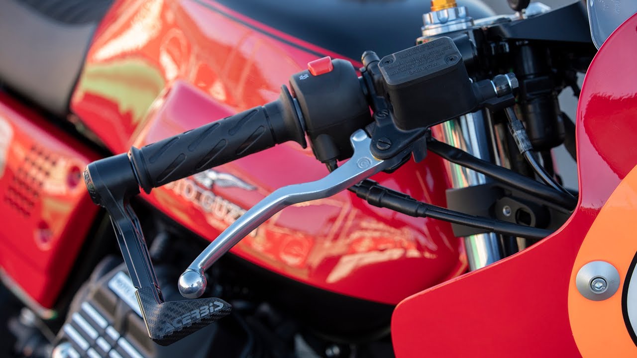 Moto Guzzi Fast Endurance: il Trofeo e il kit