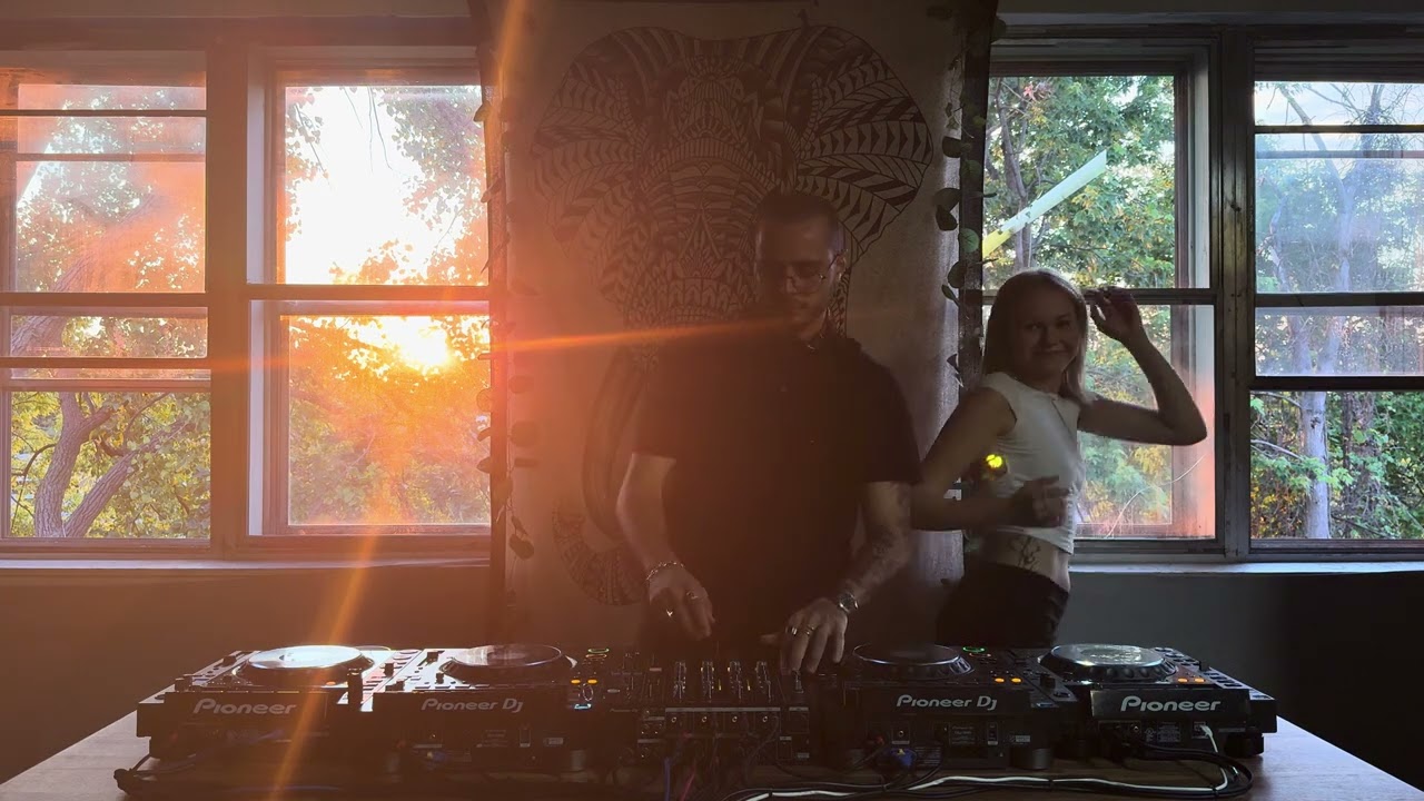 Elephant Session Mix # 62 Namanariii