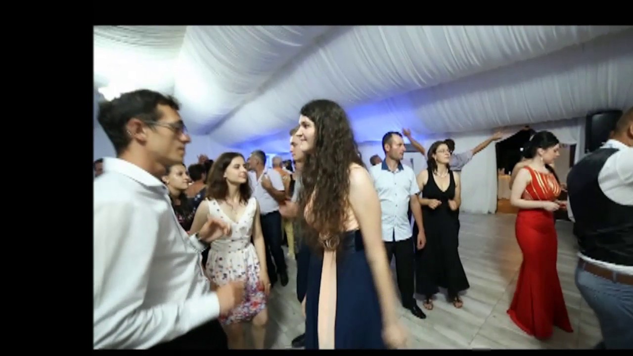 Formatia One Moment Roman si Dana Lungu - Sarbeasca