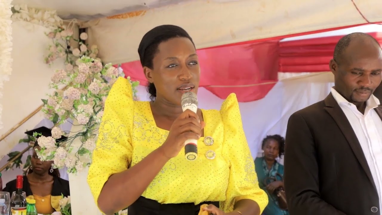NAMEELE JASTINE AWELA (KITOKOTA EMASAKA CITY)