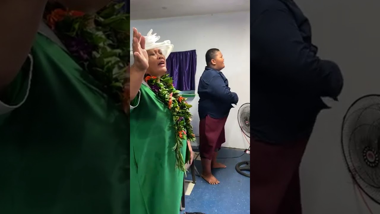 Pastor-Lipano Taulapapa Holyplacechurch Malaeimi A.Samoa 