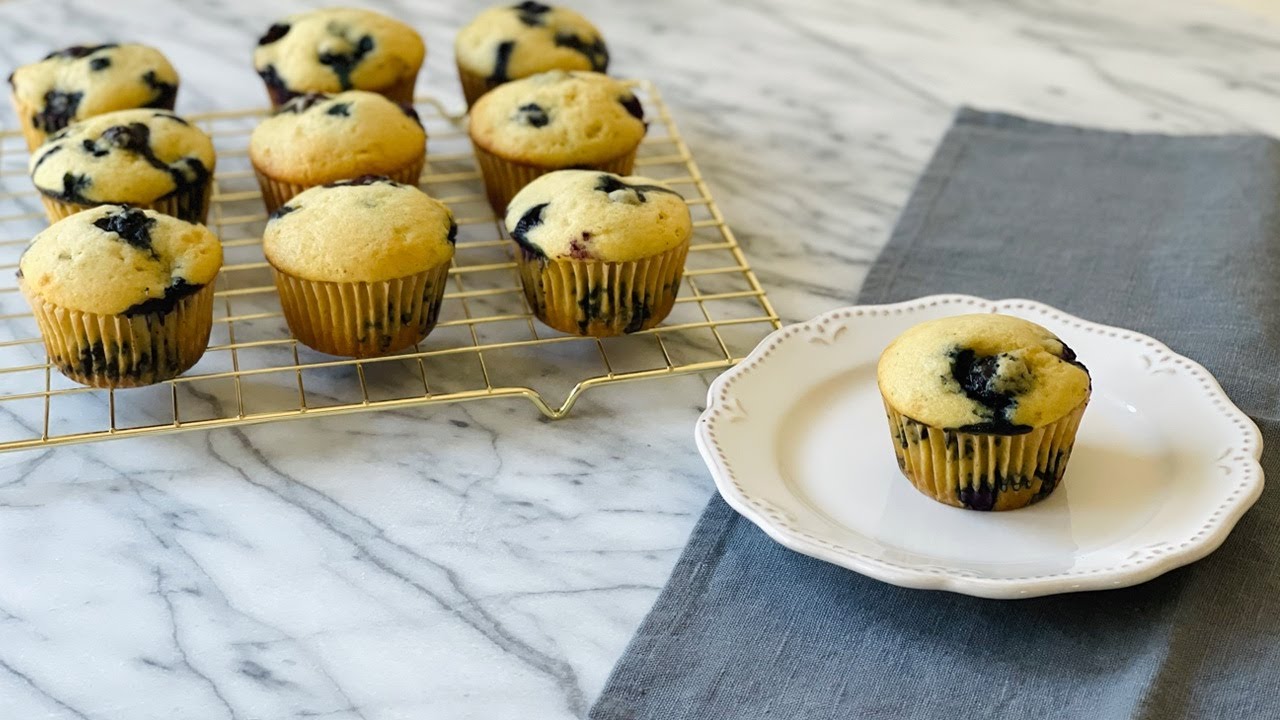Simple Blueberry Muffin Recipe (aesthetic baking)