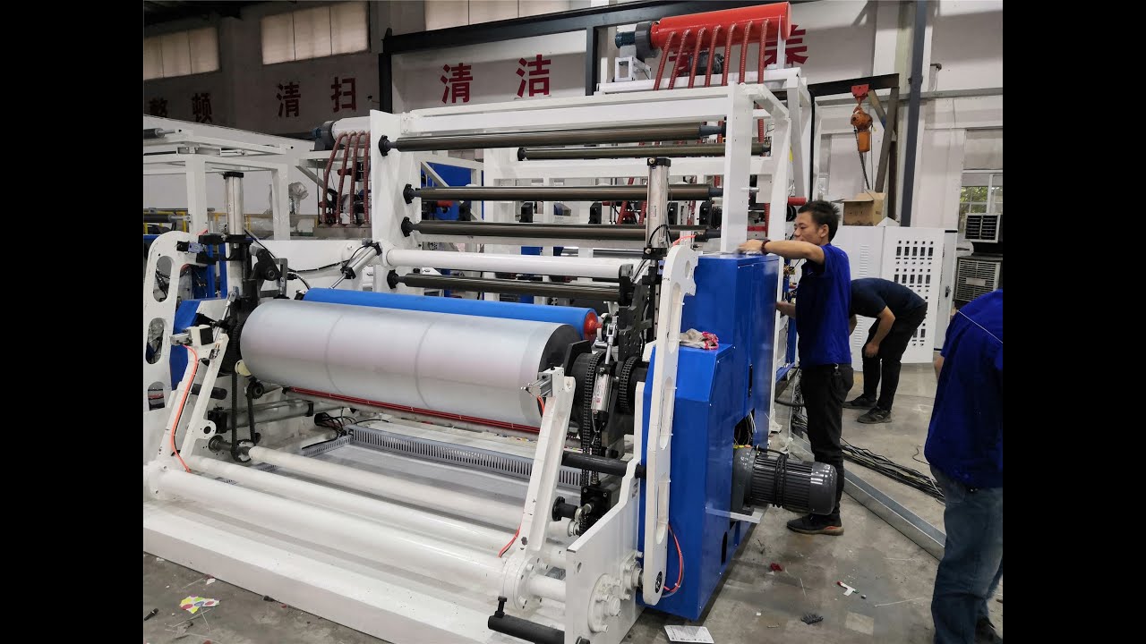 Multi-layer co-extrusion cast film production line for stretch film and cling film