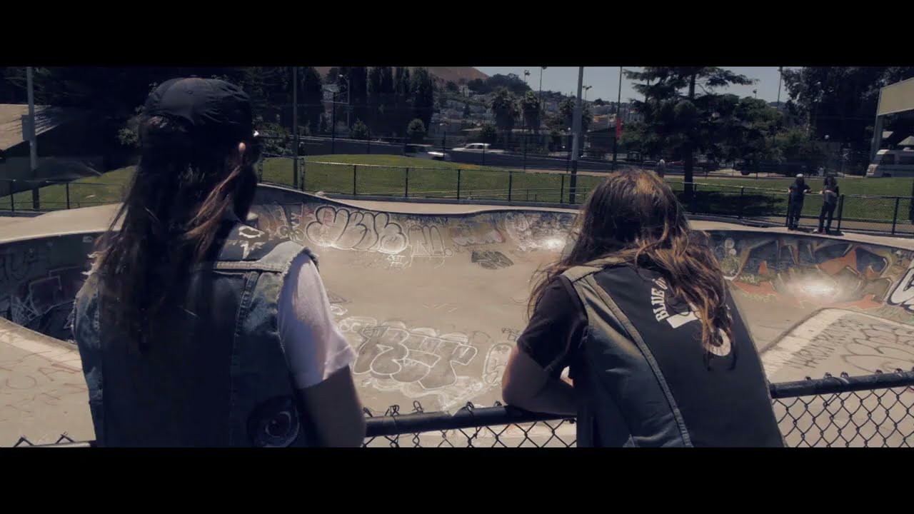 HOT LUNCH - She Wants More (official video) // HEAVY PSYCH SOUNDS Records