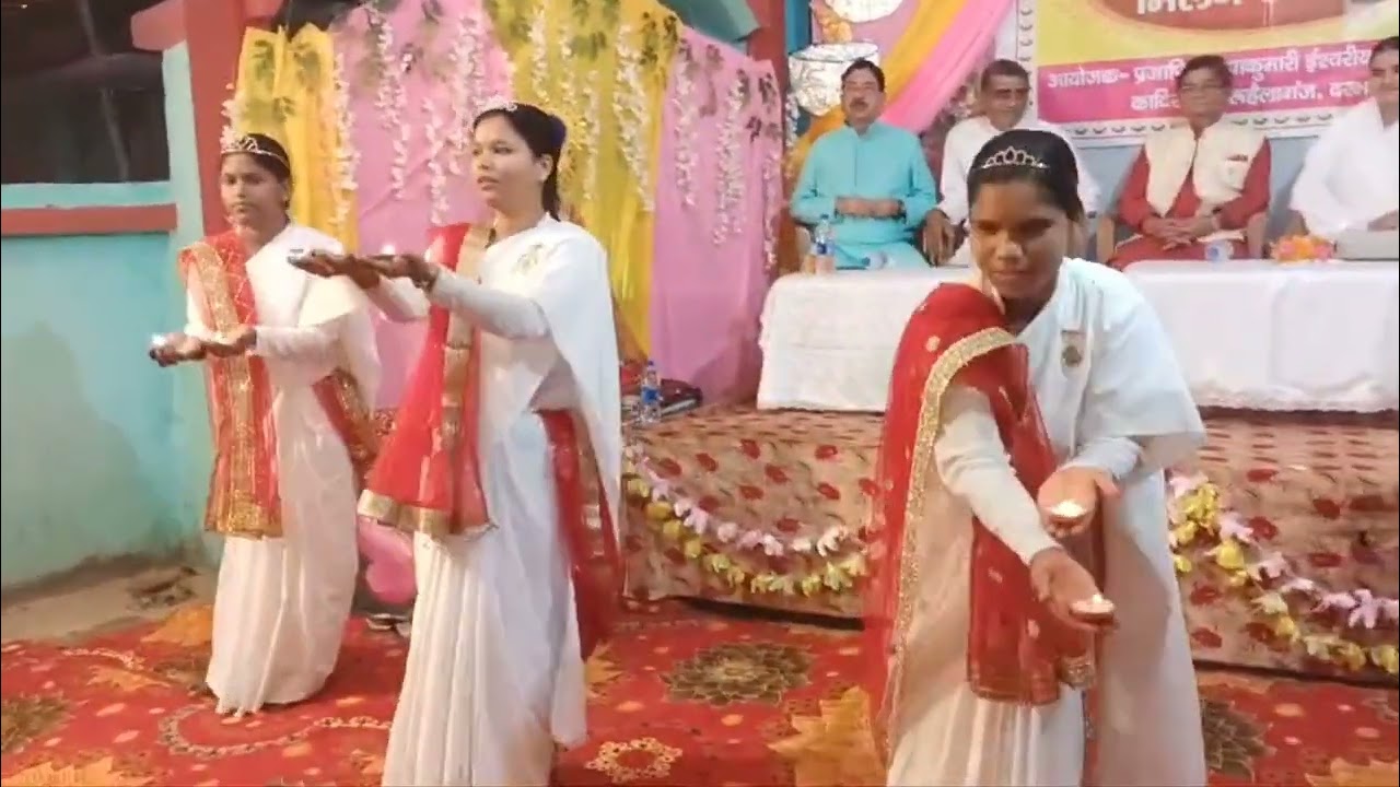 हम छोटे-छोटे दीपक हैं ....... ब्रह्माकुमारी बहनें।###