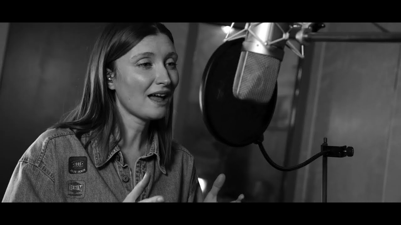 Blueland - Escape (Official Video)