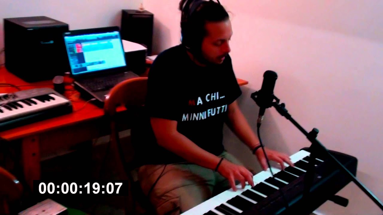 La storia della musica italiana in un minuto - Corrado Nitto - 4 SOLDI PROJECT