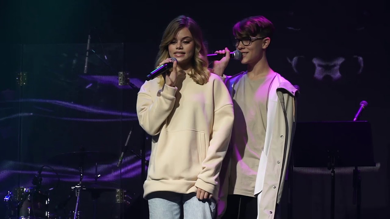 Ева Аш feat. Ярослав Рогальский - Поклянись (Live) | Super концерт