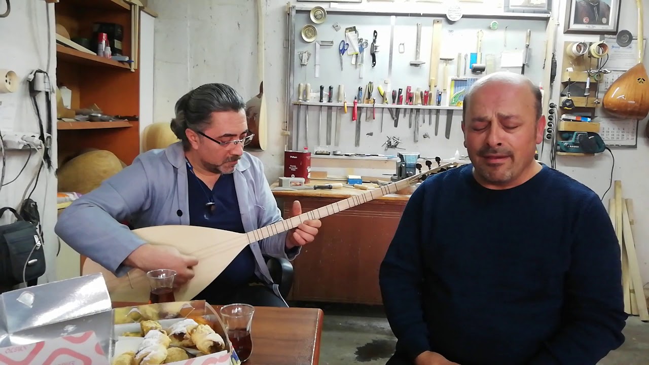 Suhyettin Balkan & Tevhid Topal - Çiçekler İçinde Menevşe Baştır Yöre: Silifke Gökbelen Yaylası