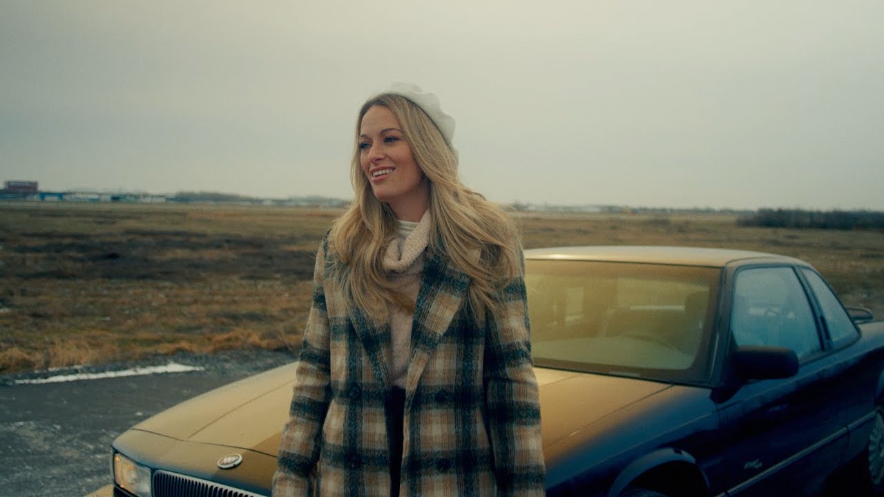 Léa Jarry - L'heure d'été (clip officiel)