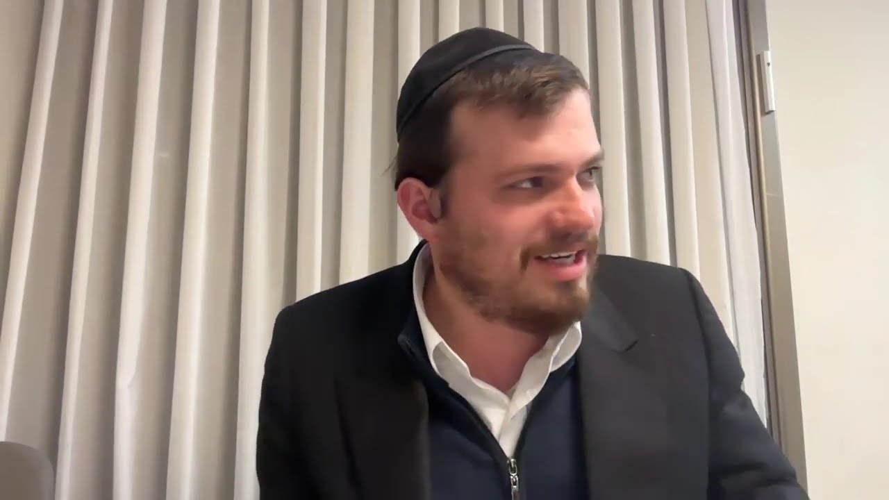הרב יהושע שפירא   עניינו של חודש אדר