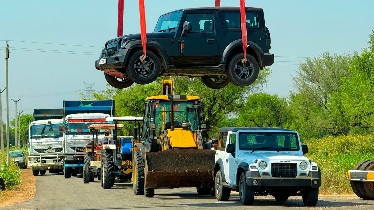 Jcb 3dx loading Mud in TATA Tippers Tractors Swaraj 855 New Holland 3630 Tractor 4x4 Jcb Thar Truck