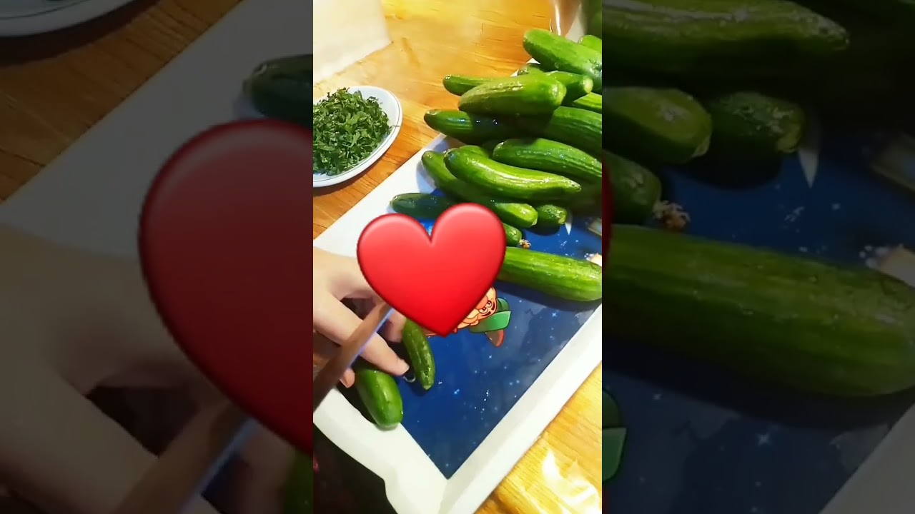 طريقة عمل# طرشي# بيتي لذيذ وسهل🥒خيار محشه معدنوس وثوم