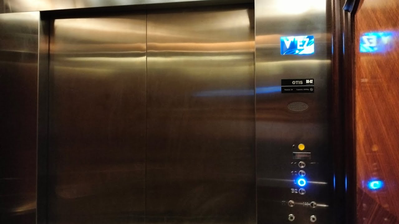 Otis OH 5000 Elevator at Hotel Raffles Jakarta(Ballroom)