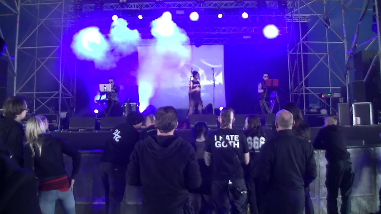 Alien Vampires (live Eurorock 15-05-2015)
