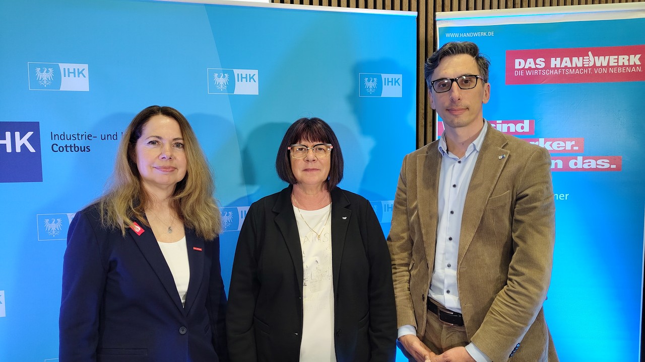 Wirtschaft trifft Politik - Landratswahl Spree-Neiße: Kandidatencheck Christine Beyer