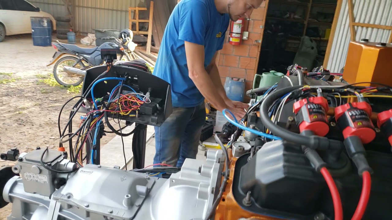 FuelTech V8 Dodge Magnum 5.9L