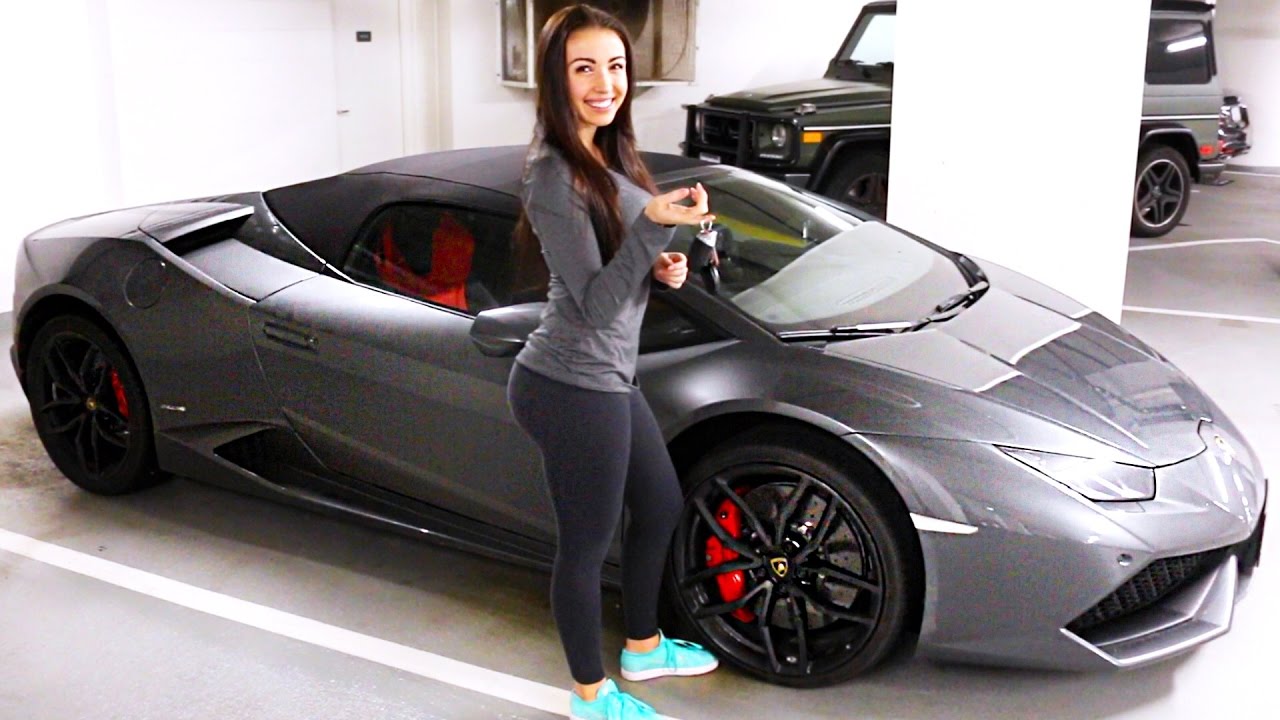 ЗА РУЛЕМ СВОЕГО LAMBORGHINI!!
