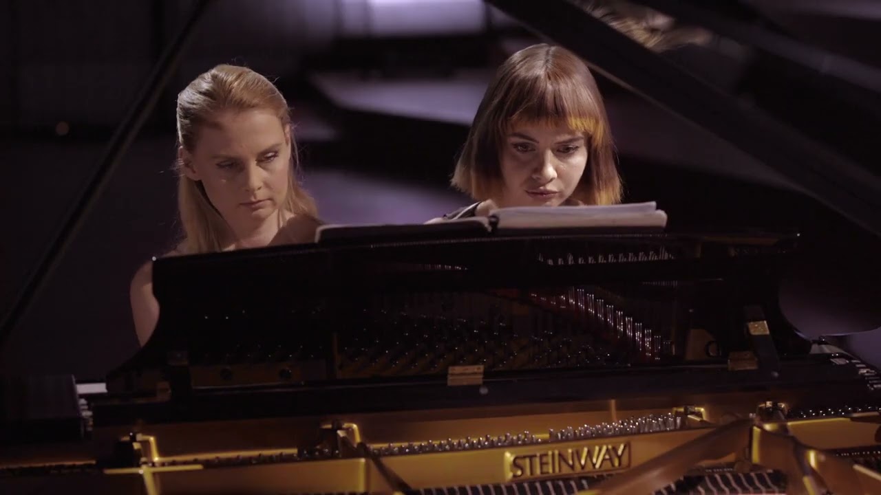 Ján Cikker - Dupák op.31 č.1 - Júlia Novosedlíková,Kristína Smetanová