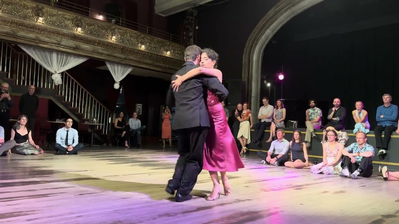 Gianpiero Galdi & Lorena Tarantino - FRANCISCO CANARO - ROBERTO MAIDA - MILONGA CRIOLLA - 1936