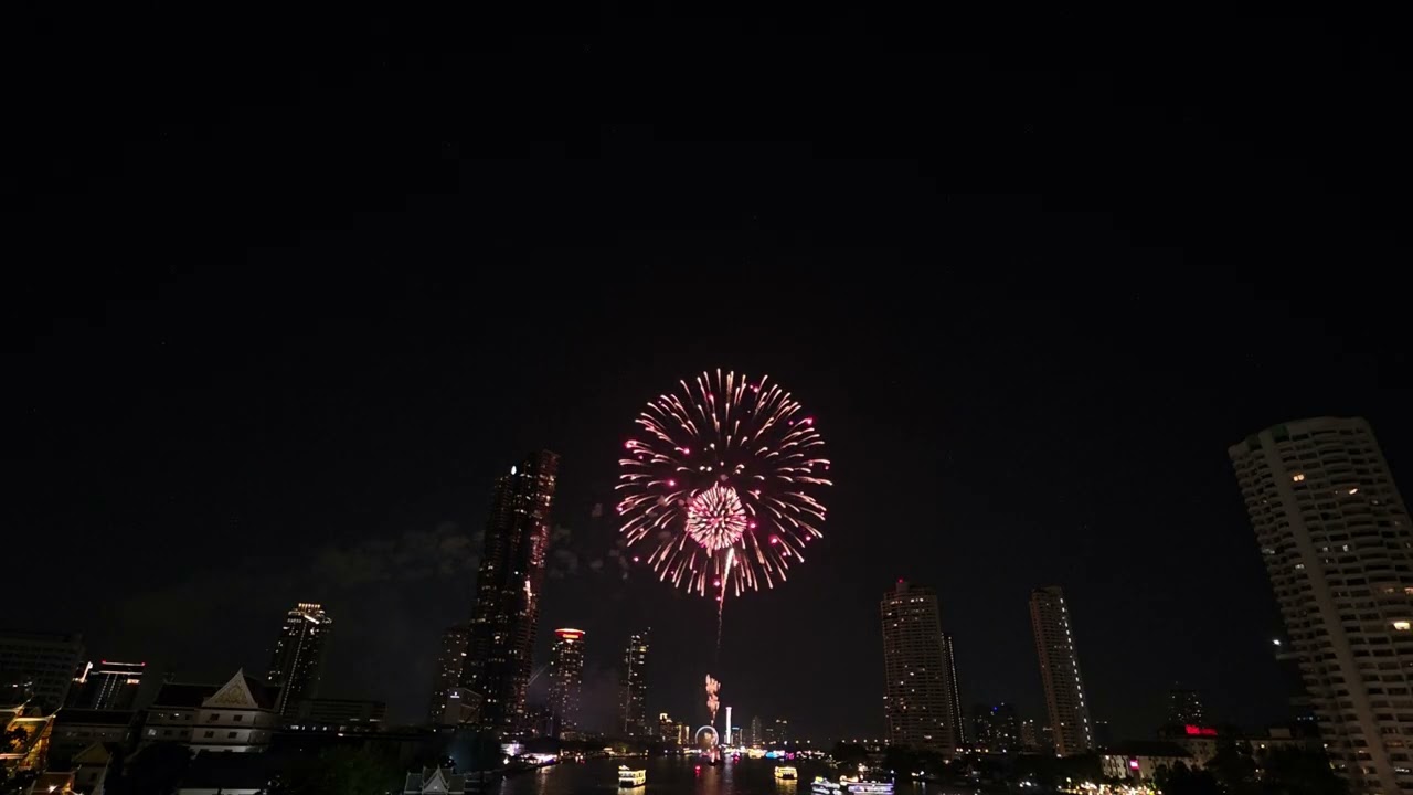 พลุวันนี้ สวยมากๆ ❤️ #automobile #fireworks #คูลถ่าย 