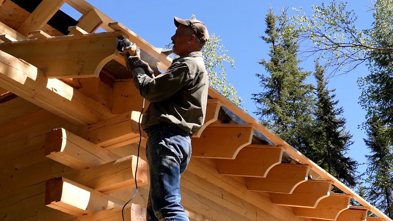 HOW TO BUILD an ALASKAN Log Cabin - Ep 9