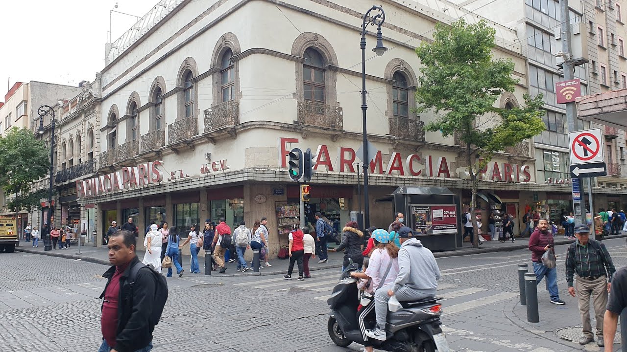 asi llegas a la FARMACIA PARIS EN METRO EN CENTRO DE CIUDAD DE MÈXICO / Estaciòn Zocalo
