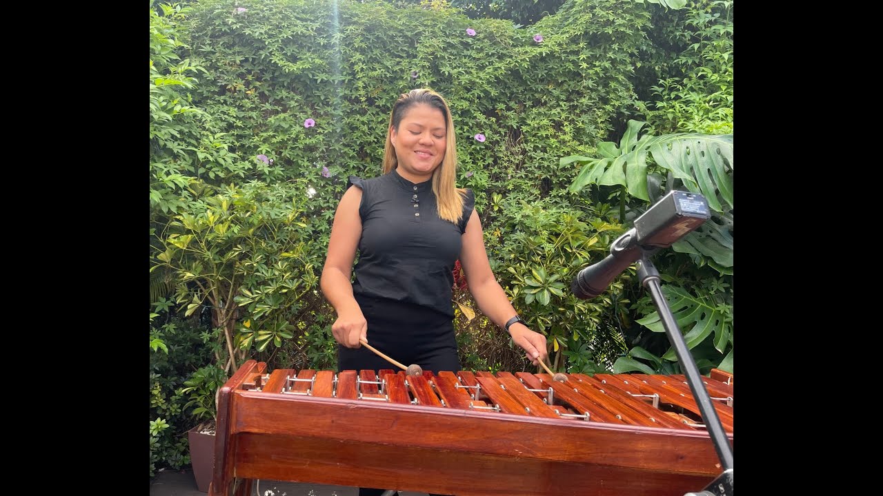 María Celeste Gómez nos visitó y puso a bailar a todos a ritmo de la marimba