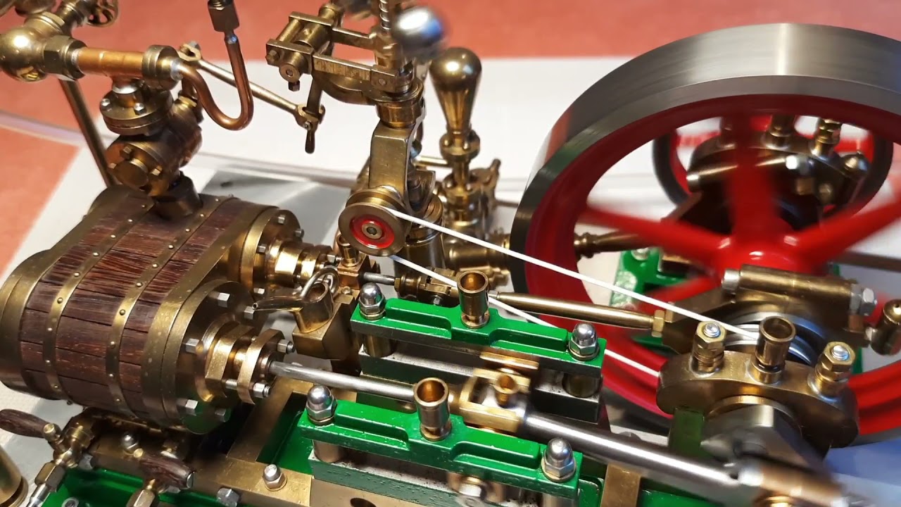 Steam engine, Modelldampfmaschine mit liegenden Zylinder.