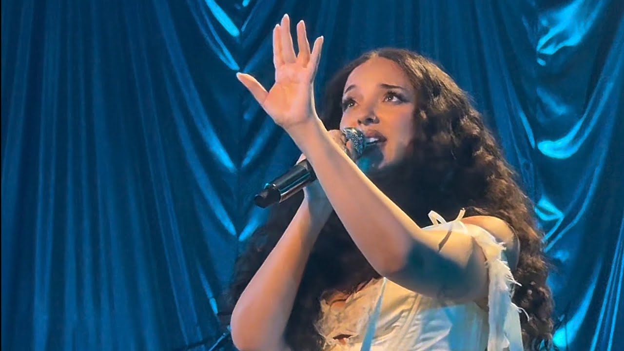 JADE singing a Clubland Medley (BBC Proms)